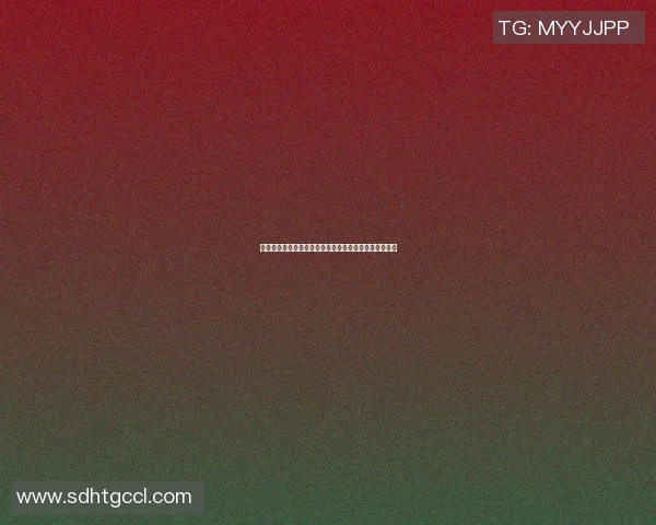 足球明星携家人共度温馨圣诞节全家福照片展现幸福时刻